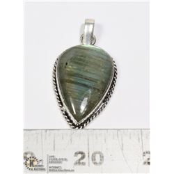 #45-LABRADORITE PENDANT