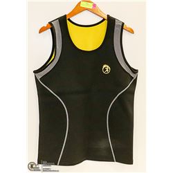 MENS SIZE L SWIMMING TOP