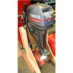 YAMAHA 15 GAS BOAT MOTOR WITH STAND AND TANK