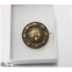 ANTIQUE GOTHIC VICTORIAN MEMENTO BROOCH