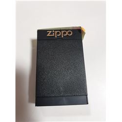 ZIPPO 1995 NEW OLD STOCK SOLID BRASS
