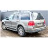 Image 5 : UNRESERVED 2004 LINCOLN AVIATOR SUV