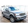 Image 9 : UNRESERVED 2004 LINCOLN AVIATOR SUV