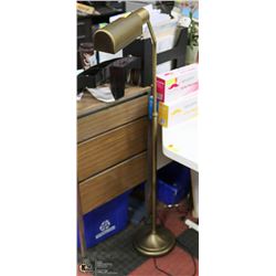 METAL FLOOR STANDING READING LAMP 52" TALL