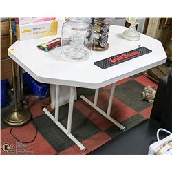 RETRO TABLE WITH LEAF 47" X 36" X 30"