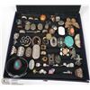 Image 1 : BOX OF COSTUME RINGS