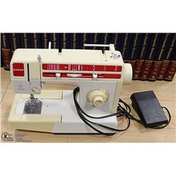 VINTAGE SINGER SEWING MACHINE