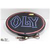 Image 1 : 1980 OLY BEER SIGN LIGHTS UP