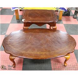 SET OF DARK WOOD CARVED COFFEE TABLE AND END TABLE