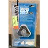 Image 1 : 2 DELTA SHAPE CUTTERS