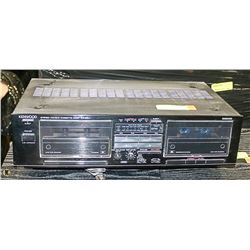 KENWOOD KX68W DOUBLE CASSETTE DECK. TESTED.