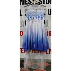 CHILDRENS ELSA COSTUME WITH CAPE SIZE LARGE