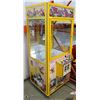 Image 1 : MAGIC BOX COIN OPERATED CLAW MACHINE-WORKING