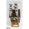 Image 1 : 10 PC SABATIER FRANCE KITCHEN KNIFE SET W/ WOOD
