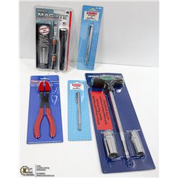 TRAY OF ASSORTED SHOP /SPARK PLUG PLIER