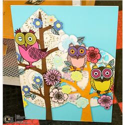 OWL WALL HANGING 20" X 27"
