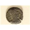 Image 2 : 2 SOLDIERS WITH ONE STANDARD ANCIENT COIN