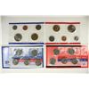 Image 1 : 2002 US MINT SET (UNC) P/D (WITH ENVELOPE)