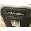Image 2 : LIFE FITNESS SHOULDER PRESS STATION