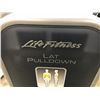 Image 5 : LIFE FITNESS BICEPS CURL STATION