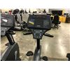 Image 2 : LIFE FITNESS LIFE CYCLE 9500 HR RECUMBENT BIKE