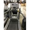 Image 2 : LIFE FITNESS 95TI FLEX DECK TREADMILL WITH 120V/20AMP
