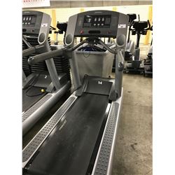 LIFE FITNESS 95TI FLEX DECK TREADMILL WITH 120V/20AMP