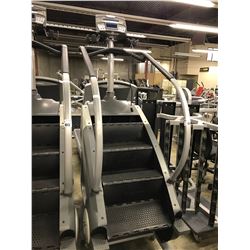 STAIRMASTER STAIR CLIMBER