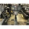 Image 2 : LIFEFITNESS LIFE CYCLE 9500HR RECUMBENT BIKE