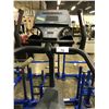 Image 2 : LIFEFITNESS 9500HR STEPPER