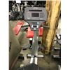 Image 2 : LIFE FITNESS 95RI RECUMBENT BIKE