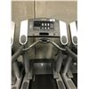 Image 2 : LIFE FITNESS FLEX DECK TREADMILL 120V/20A PLUG