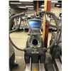 Image 2 : OCTANE FITNESS PRO 4700 ELLIPTICAL