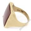 Image 6 : Vintage Men's Brushed 10k Yellow Gold Rectangular Carnelian Solitaire Ring