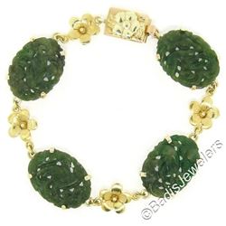Vintage 14kt Yellow Gold Carved Oval Jade Bird and Etched Flower Link Bracelet
