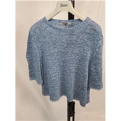 D. Exterior sweater Cat A
