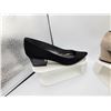 Image 9 : Stuart Weitzman shoes Cat B