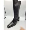 Image 2 : Stuart Weitzman Boots  Cat B