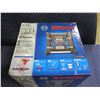 Image 2 : Bosch Power Box Jobsite Radio PB360C New in Box