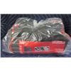 Image 1 : Milwaukee Cut Level 5 Dipped Nitrile Gloves XL Package of 12 New