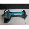 Image 2 : Makita 18V LXT Lithium-Ion Cordless 4-1/2" Cut-Off/Angle Grinder Kit XAG01