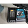 Image 2 : Makita 18V LXT Lithium-Ion Cordless1/2" Hammer Driver Drill XPH01Z & Charger in Bag
