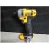 Image 2 : DeWalt Impact Driver  DCF885 & XR Lithium-Ion Battery