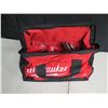 Image 8 : Milwaukee M18 & M12 Rapid Charger & Red Lithium Battery XC5.0 in Tool Bag
