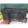 Image 8 : CLC Climate Gear Soft Tool Bag, Megamouth Tote Bag, Knee Pads, Makita Flashlight etc