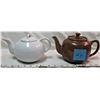Image 1 : 2 vintage tea pots