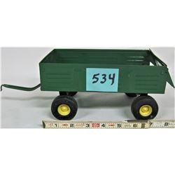 ERTL pressed steel John Deere 1:16 flare wagon