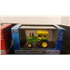 Image 3 : 2 X 1/64 Scale Die Cast Mini Machine Tractors
