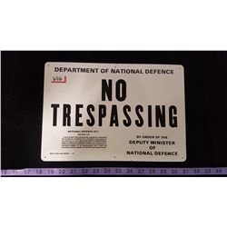 Dept. Of Defence Tin No Trespassing Sign