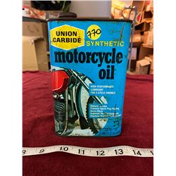 Quart Motorcycle Oil Can (Full)